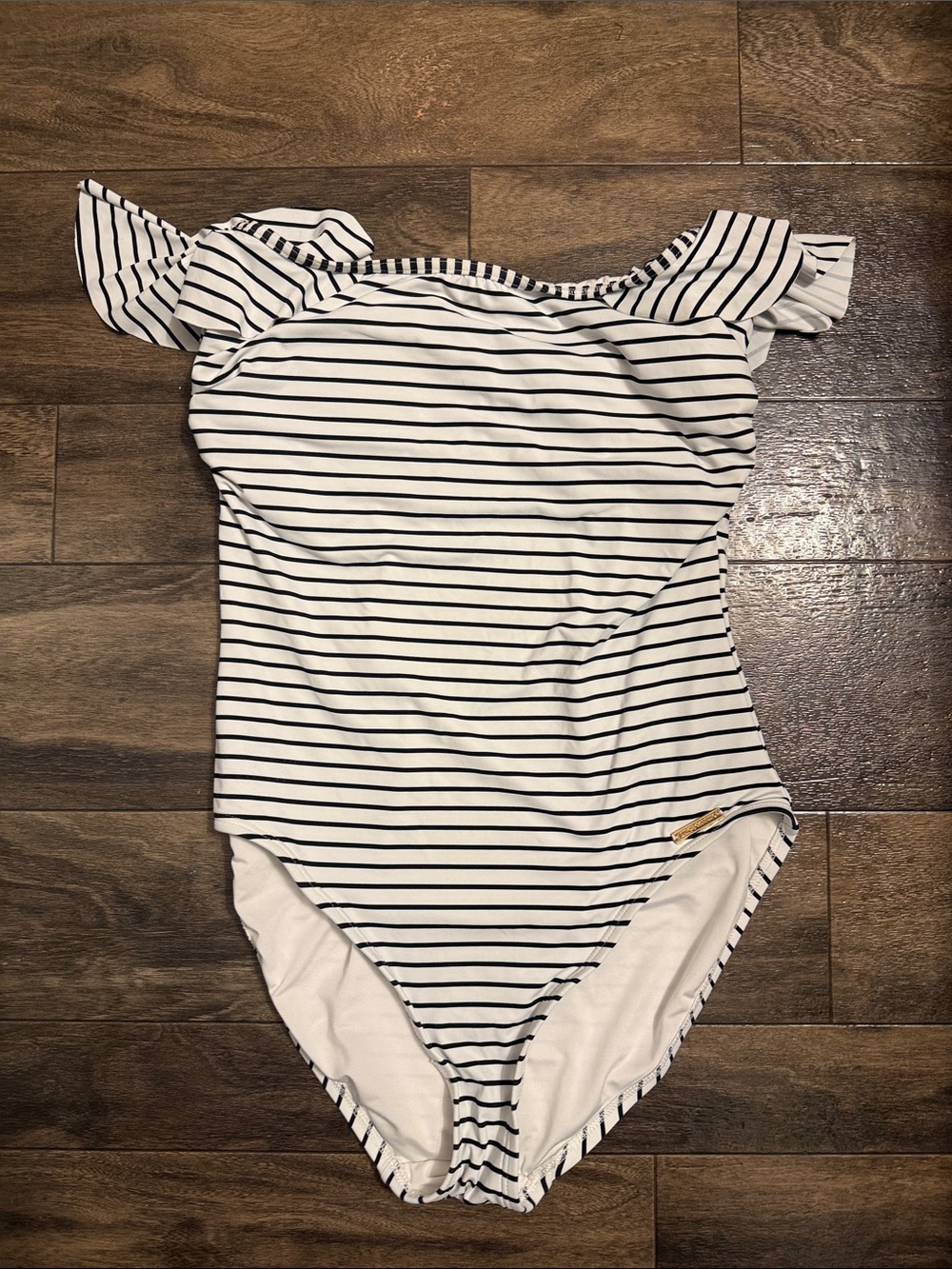 Vince Camuto White and Black Striped Ruffle Shoulder One-Piece